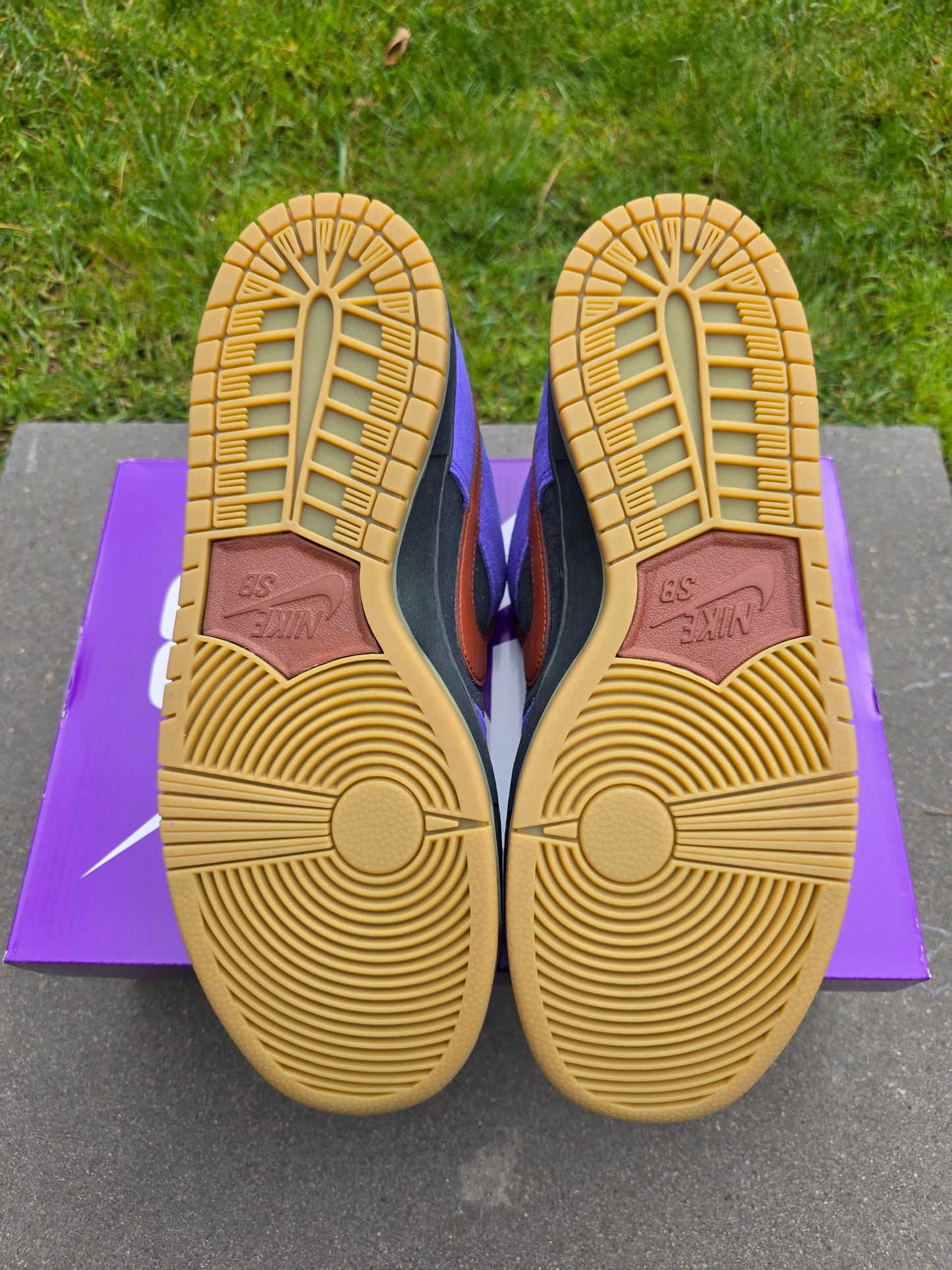 Nike SB Dunk Low Persian Violet