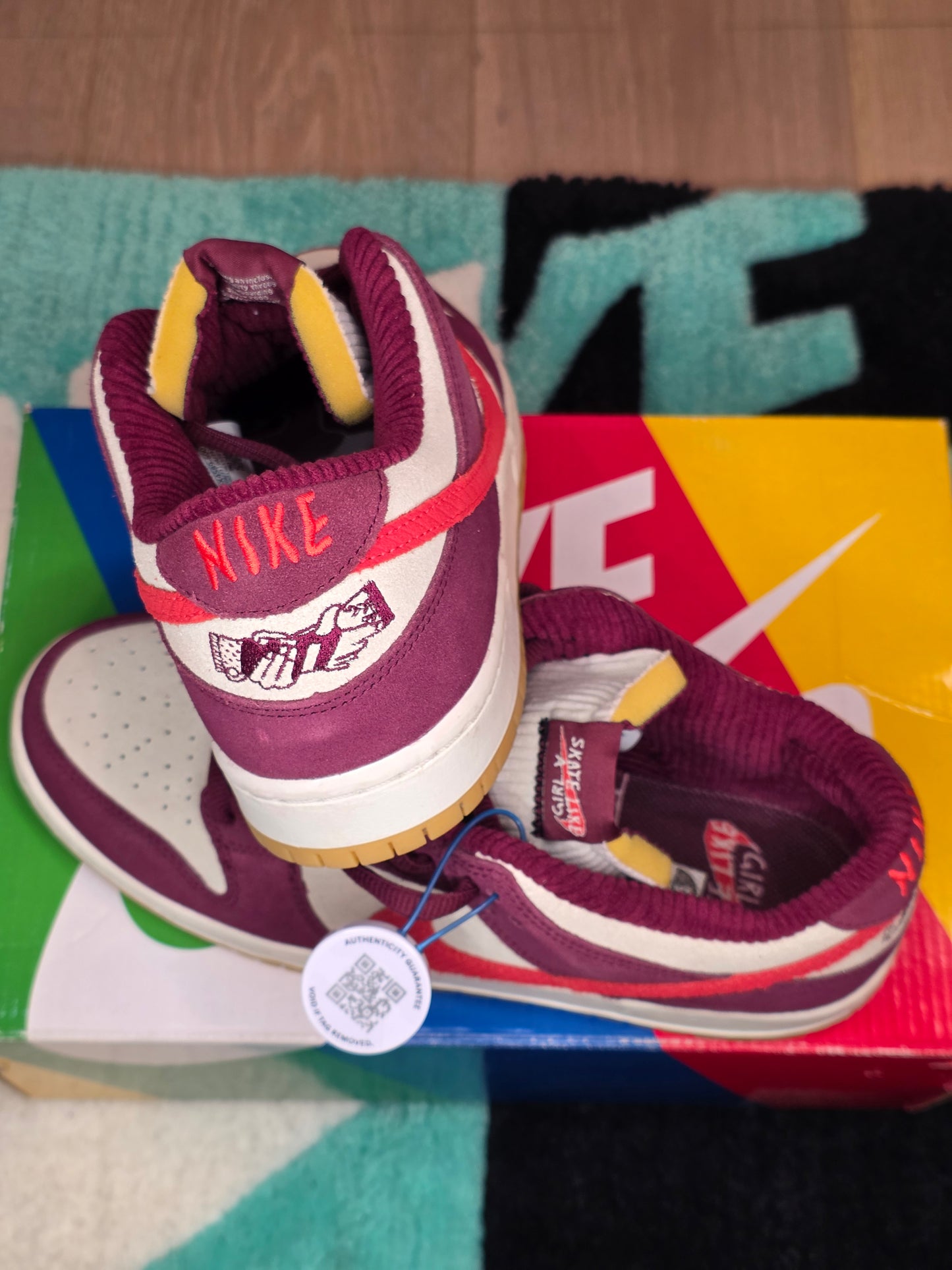 Nike SB Dunk Low Skate Like a Girl