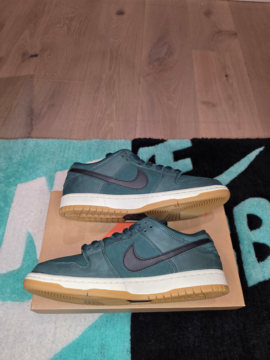 Nike SB Dunk Low Pro Deep Fir