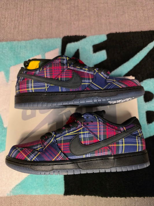 Nike SB Dunk Low Nardwuar