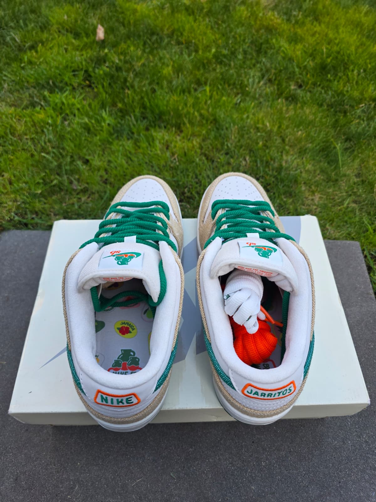 Nike SB Dunk Low Jarritos